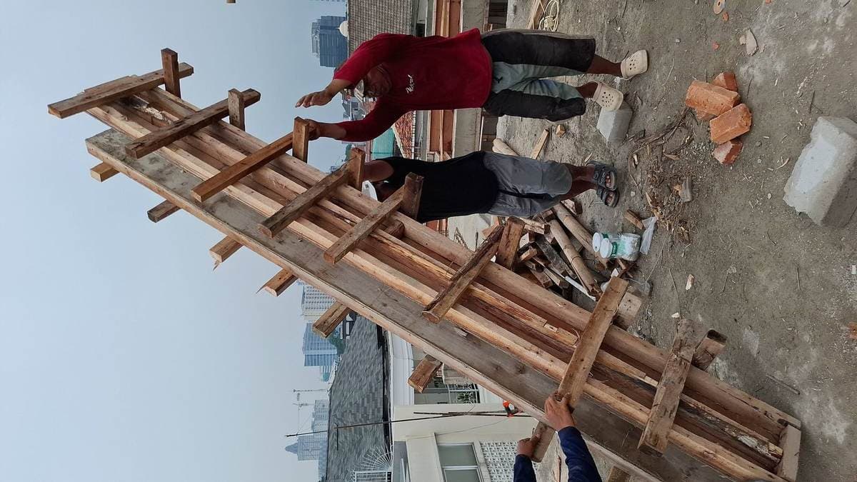 Progress Konstruksi Berjalan — foto 6 dari 10